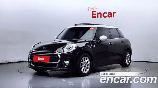 Mini Cooper 5Door HIGH
