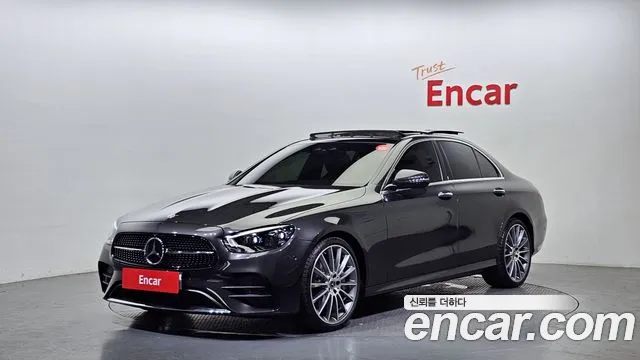Mercedes-Benz E-Class E350 4MATIC AMG Line