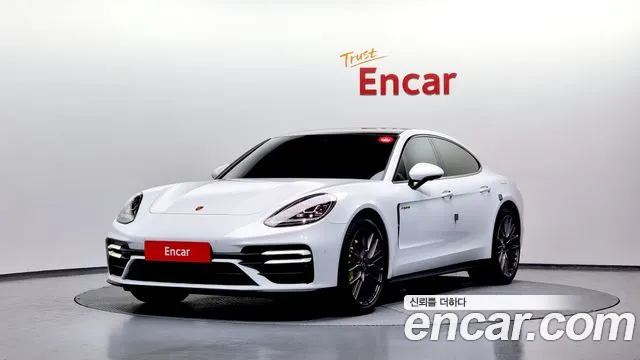 Porsche Panamera 2.9 AWD E-Hybrid Platinum Edition