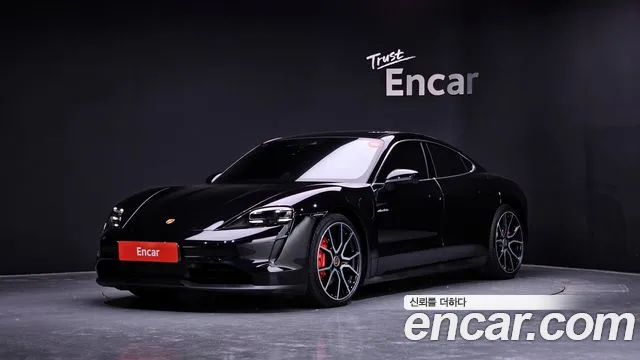 Porsche Taycan 4S