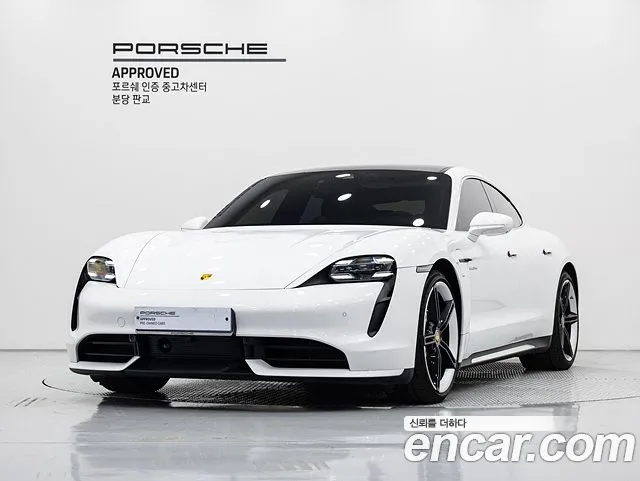 Porsche Taycan Turbo