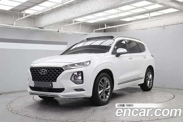 Hyundai Santafe Gasoline 2.0T 2WD