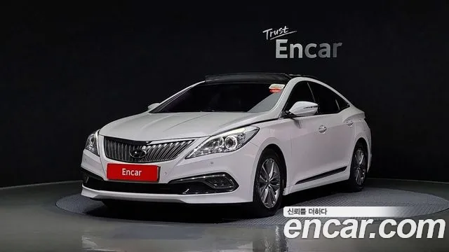 Hyundai Grandeur HG240 Modern