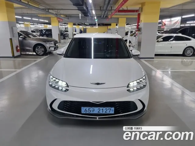 Genesis GV60 Standard