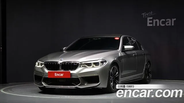 BMW M5 M5 Sedan