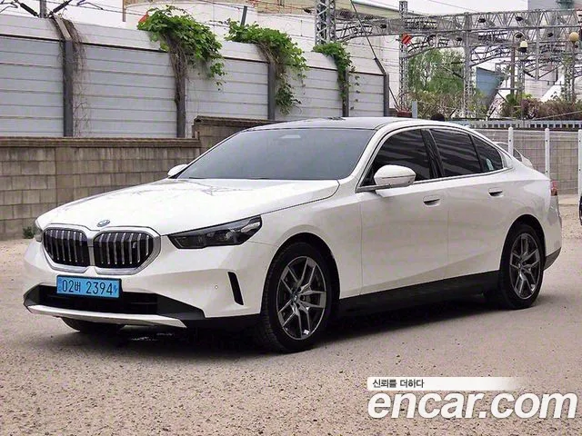 BMW i5 eDrive 40