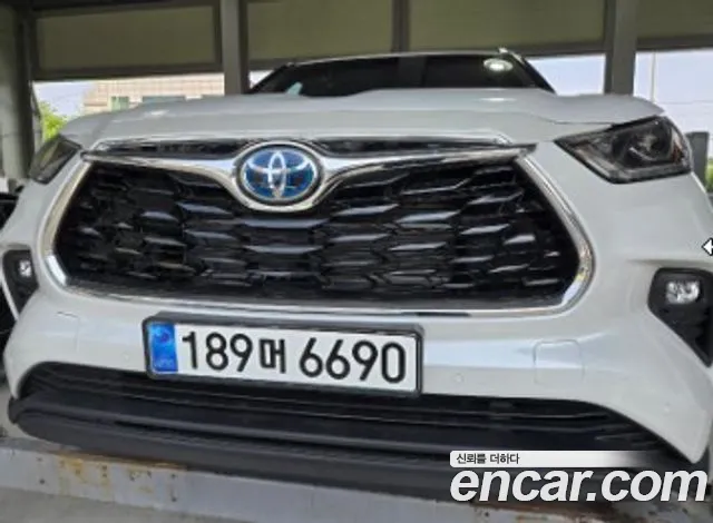 Toyota Highlander 2.5 4WD Limited