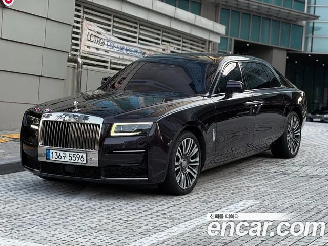 Rolls-Royce Ghost 6.7 EWB V12