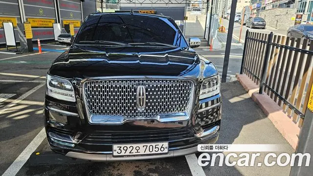 Lincoln Navigator 3.5L Black Label