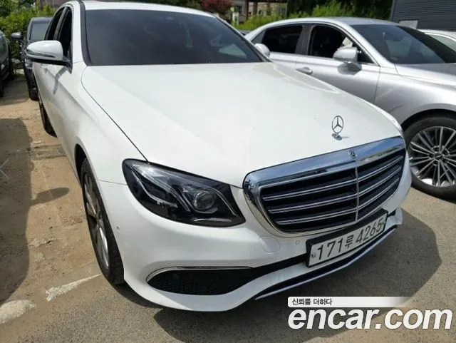 Mercedes-Benz E-Class E220d 4MATIC Exclusive