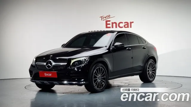 Mercedes-Benz GLC-Class GLC300 4MATIC AMG Line Coupe