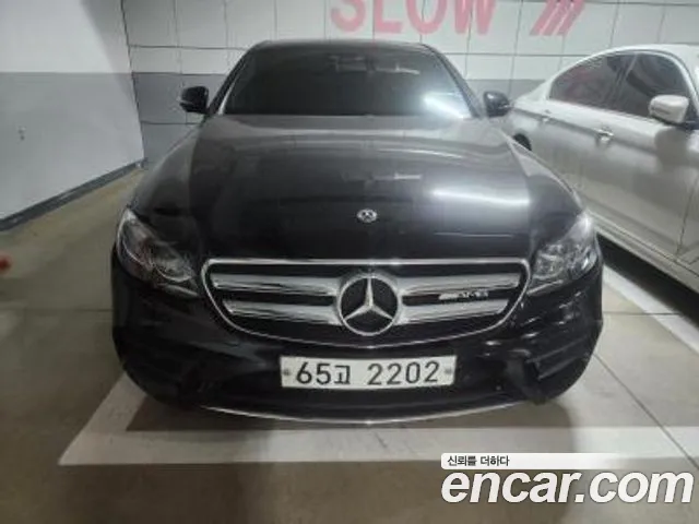 Mercedes-Benz E-Class E300 4MATIC AMG Line