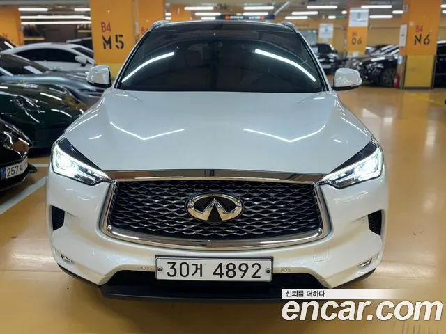Infiniti QX50 2.0 Essential