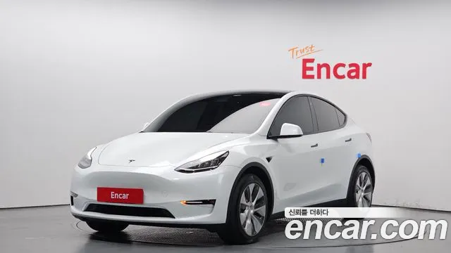 Tesla Model Y Long Range