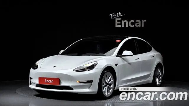 Tesla Model 3 Long Range
