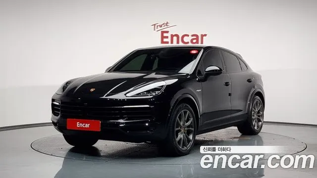 Porsche Cayenne 3.0 E-Hybrid Coupe