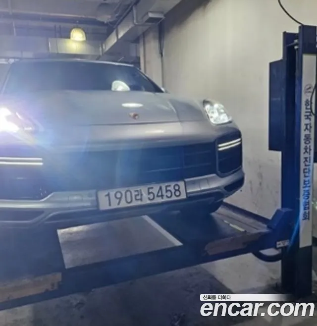 Porsche Cayenne 3.0