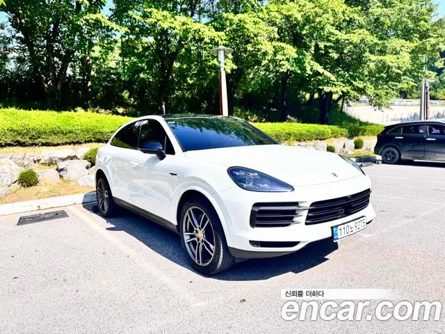 Porsche Cayenne 3.0 E-Hybrid Coupe
