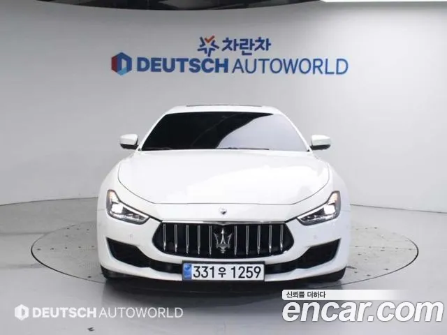 Maserati Ghibli 2.0 GT