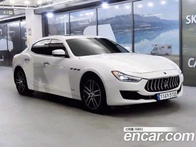 Maserati Ghibli 3.0 GranLusso