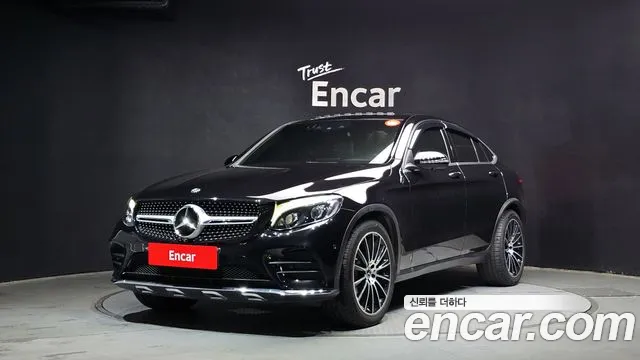 Mercedes-Benz GLC-Class GLC300 4MATIC AMG Line Coupe