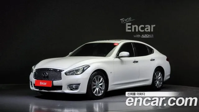 Infiniti Q70 3.7 Style