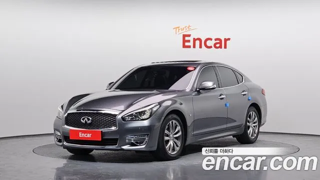 Infiniti Q70 3.7 Style