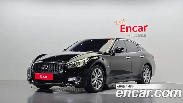 Infiniti Q70 3.7 Style