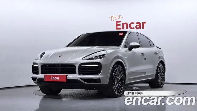 Porsche Cayenne 3.0 E-Hybrid Coupe