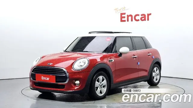 Mini Cooper 5Door Standard