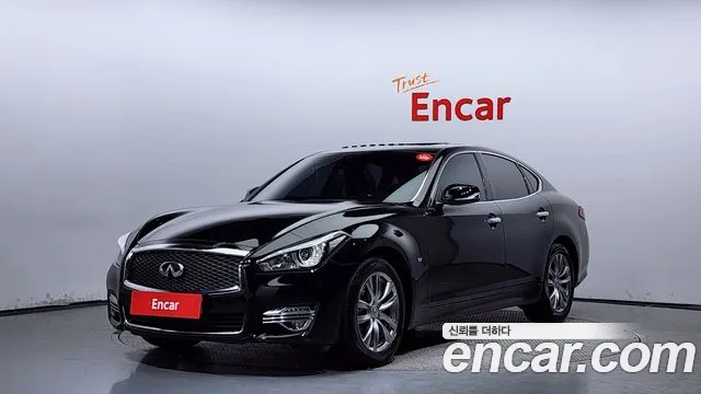 Infiniti Q70 3.7 Style
