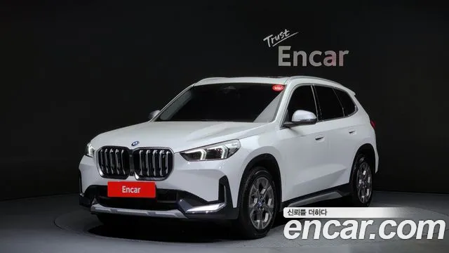 BMW iX1 xDrive 30 xLine