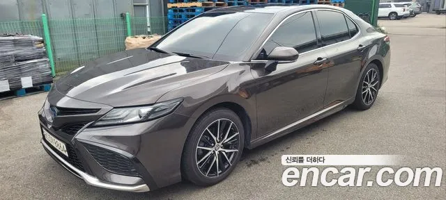Toyota Camry 2.5 XSE Hybrid