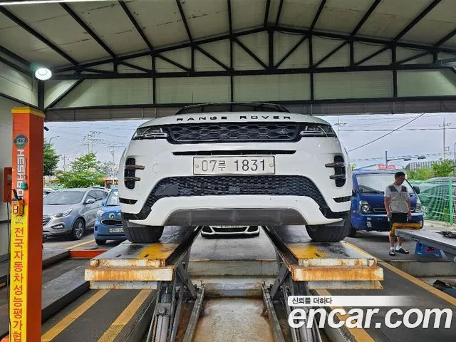 Land Rover Range Rover Evoque D180 R-Dynamic SE
