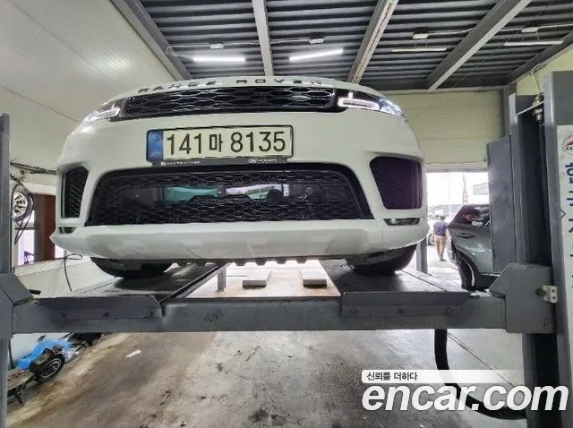 Land Rover Range Rover Sport 3.0 SDV6 HSE Dynamic