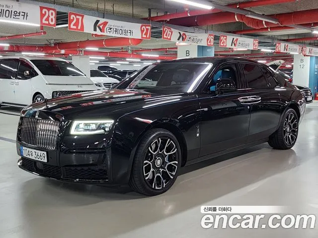 Rolls-Royce Ghost 6.7 V12 Black Badge