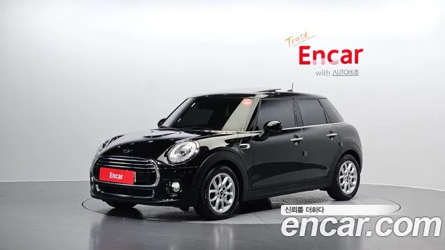 Mini Cooper 5Door HIGH