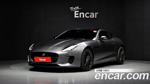 Jaguar F-TYPE P300 Coupe