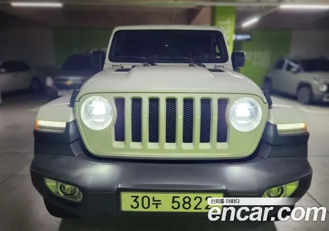 Jeep Wrangler 2.0 Sahara 4Door