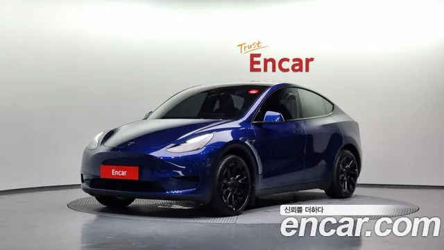 Tesla Model Y RWD