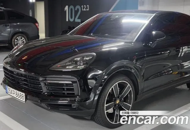 Porsche Cayenne 3.0 E-Hybrid Coupe