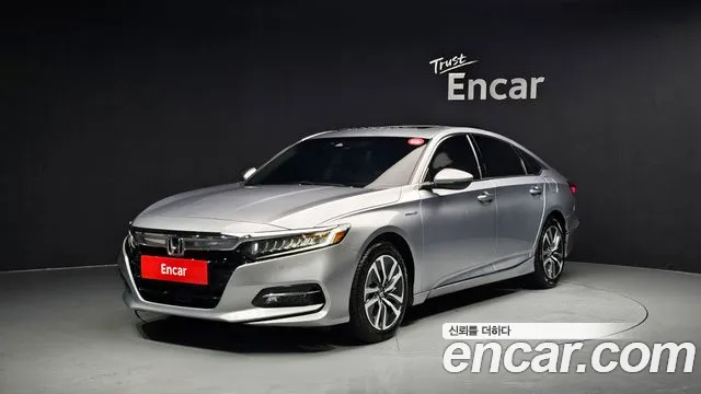 Honda Accord 2.0 Hybrid Touring