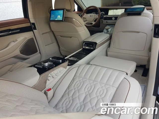 Genesis G90 5.0 AWD