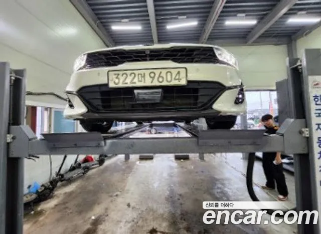 Kia K5 2.0