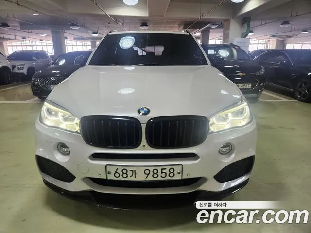 BMW X5 xDrive 40d Black&White Edition