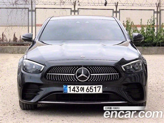 Mercedes-Benz E-Class E220d 4MATIC AMG Line