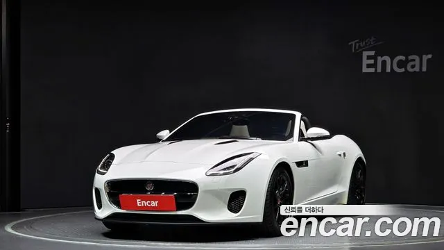 Jaguar F-TYPE P300 Convertible