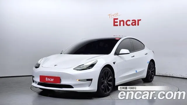 Tesla Model 3 Long Range