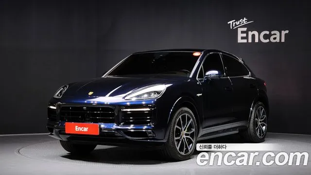 Porsche Cayenne 3.0 E-Hybrid Coupe