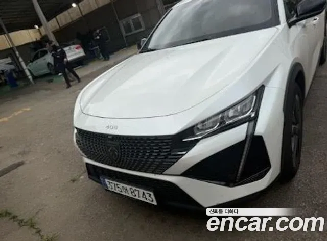 Peugeot 408 1.2 Pure Tech Allure